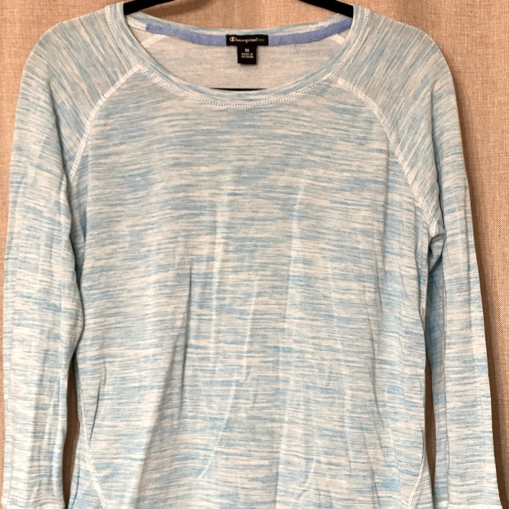 Scoop neck sweater